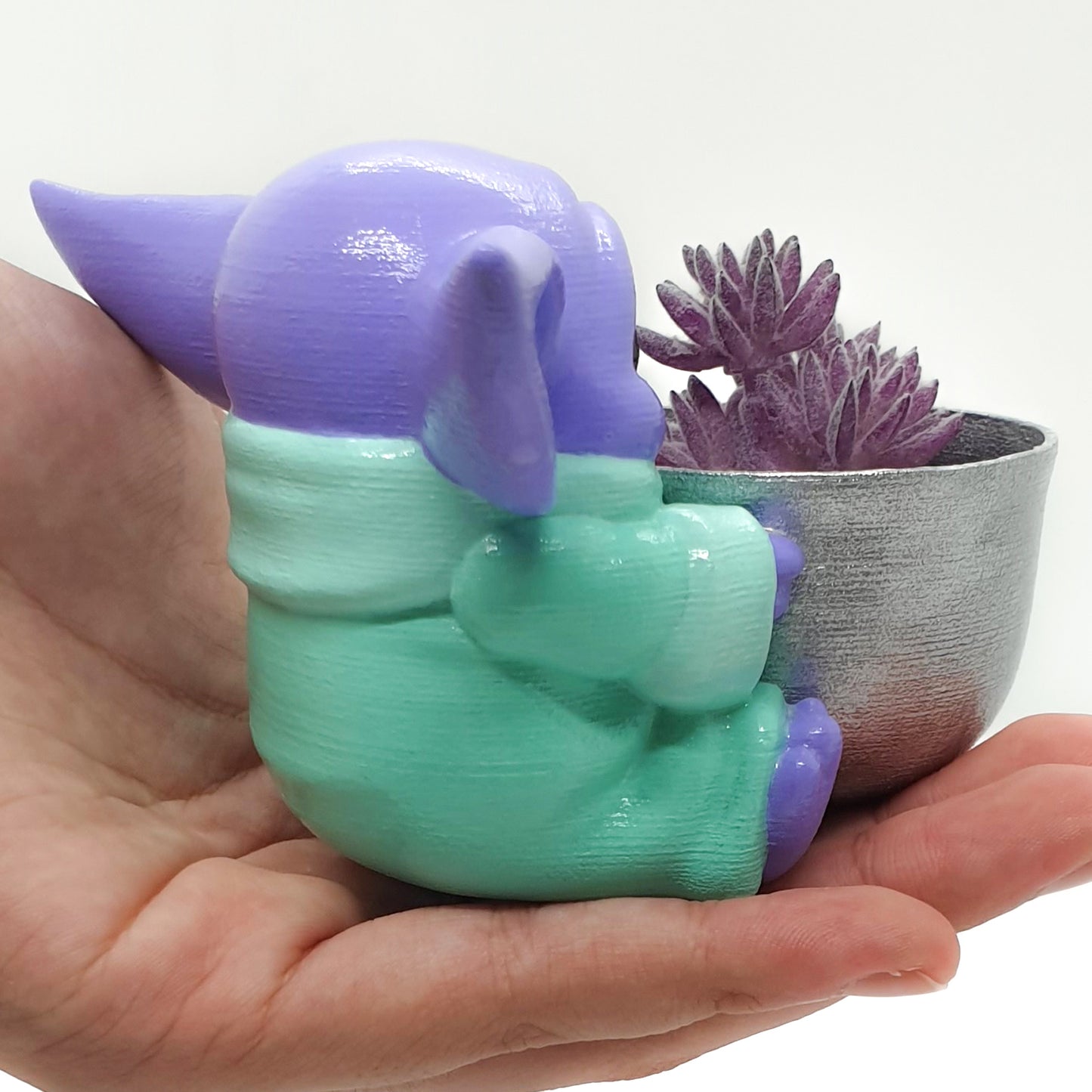 BABY ALIEN PLANTER