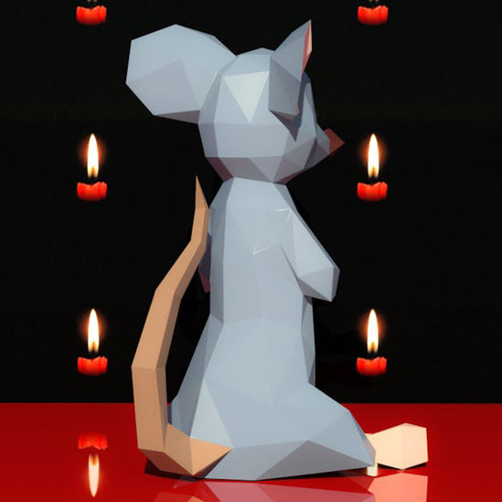 Mouse Praying