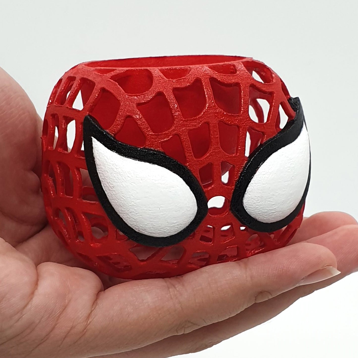 SPIDERMAN LATTICE PLANTER