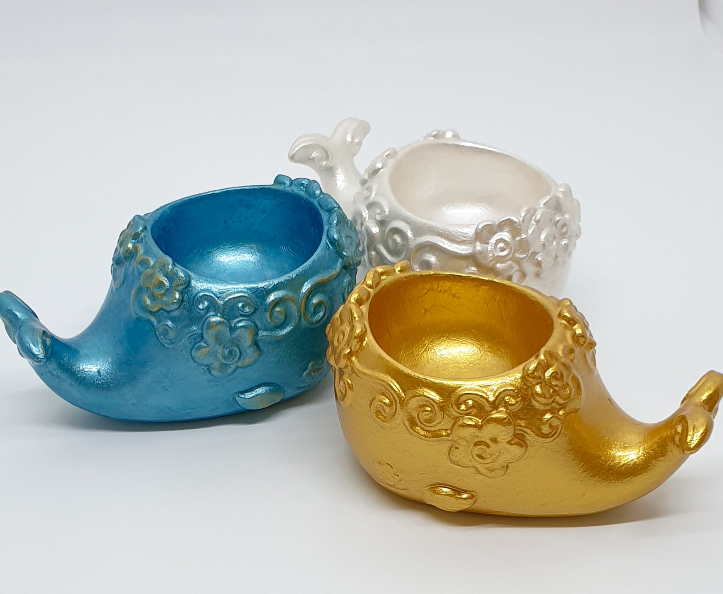 WHALE POT
