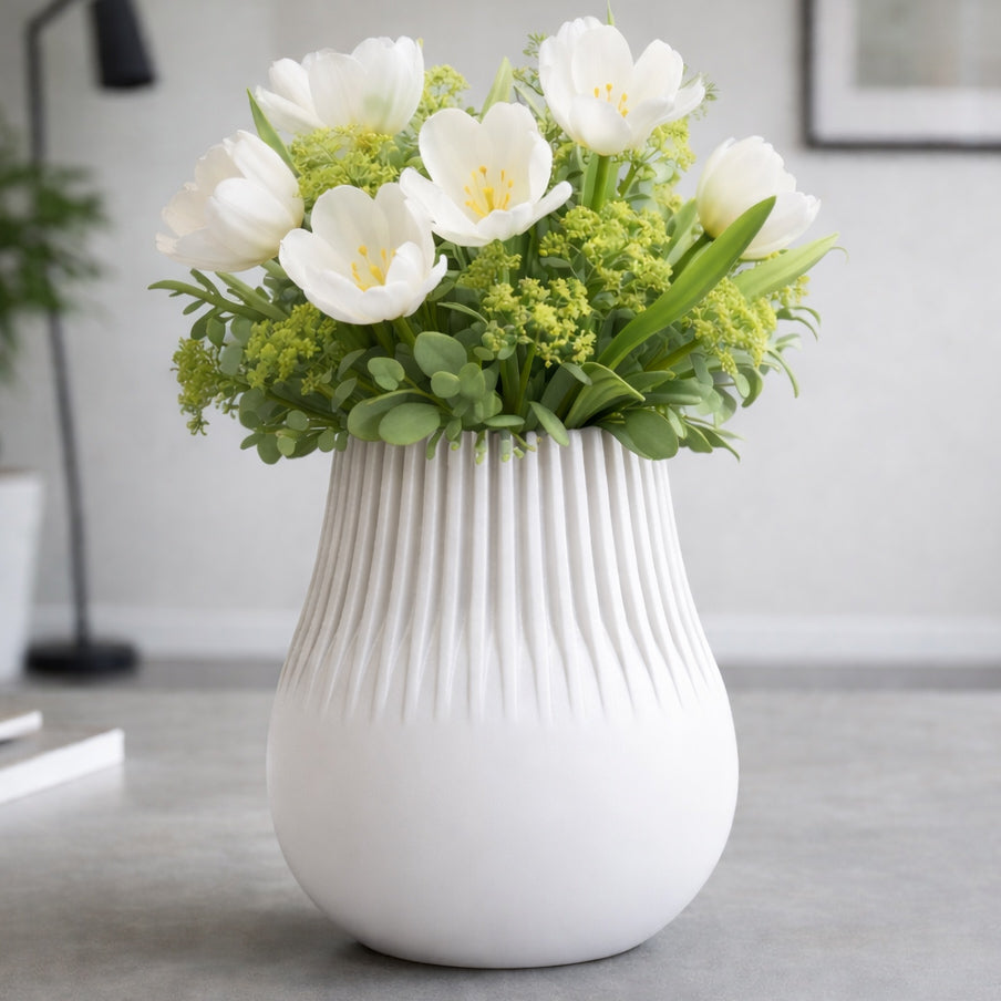 FLUTED RIBBED PLANTER POT