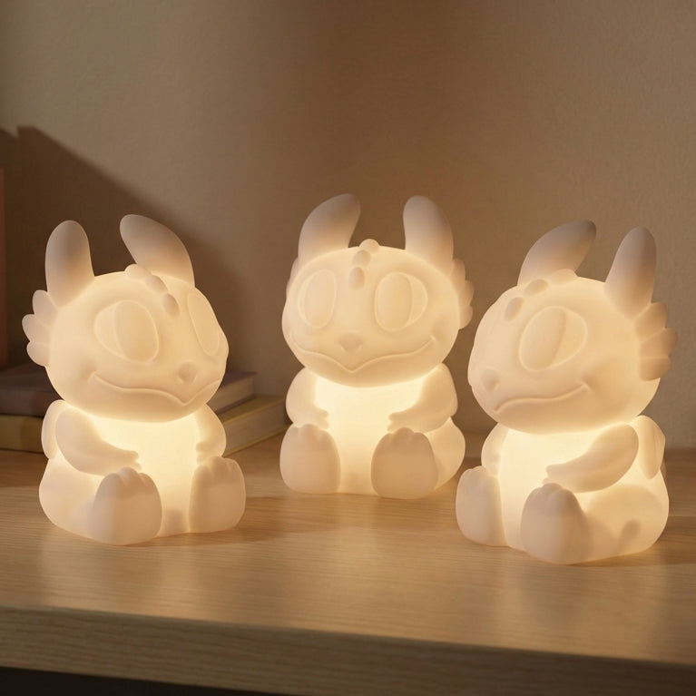 TOOTHLESS NIGHT LIGHT