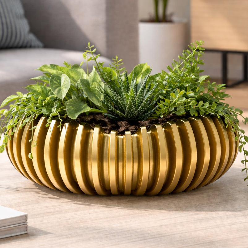 FLUTED RIBBED PLANTER POT