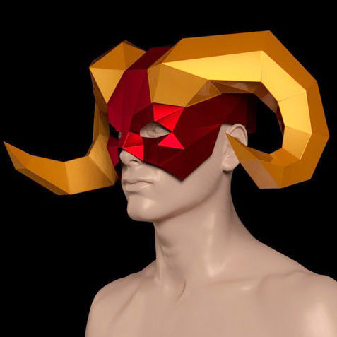 Horn mask,