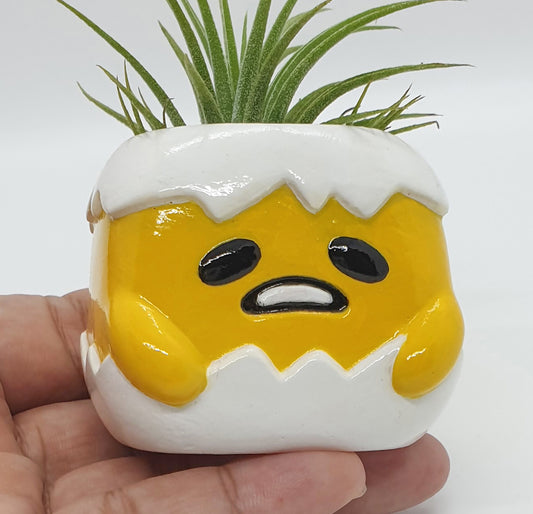 GUDETAMA EGG PLANTER